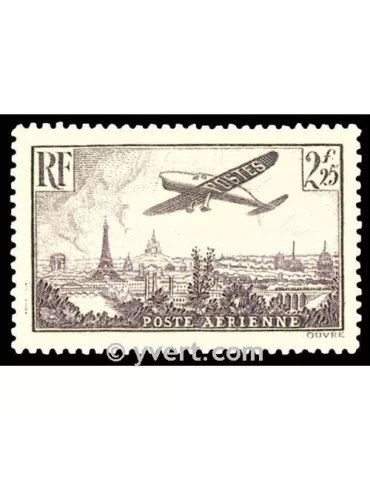 n° 10 - Timbre France Poste aérienne