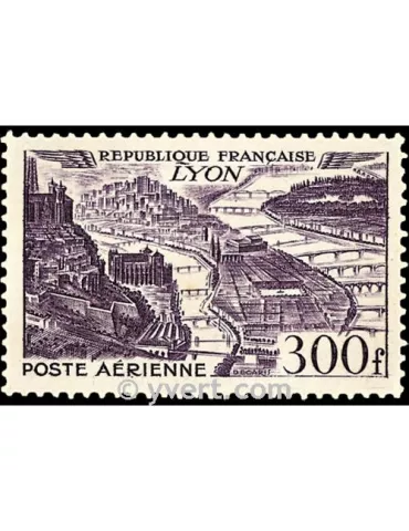 n° 26 - Timbre France Poste aérienne