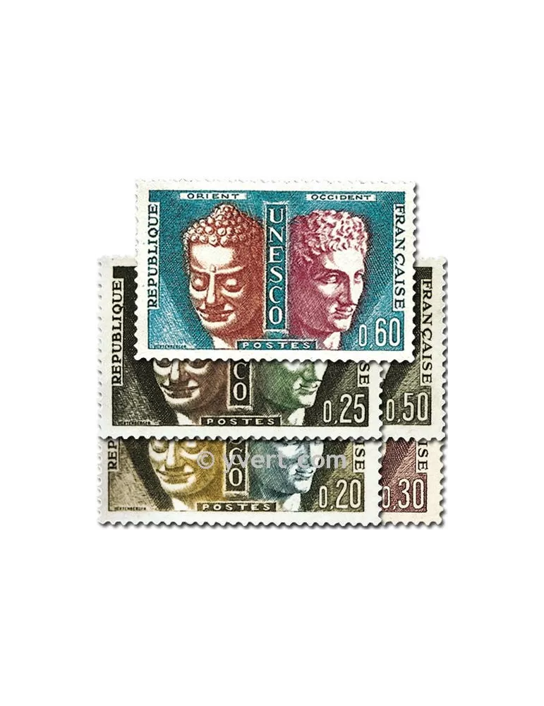 n° 22/26 - Timbre France De service