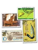 INSTRUMENTS DE MUSIQUE : pochette de 50 timbres (Oblitérés)