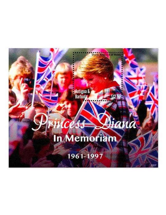 n° 827 - Timbre ANTIGUA Blocs et feuillets