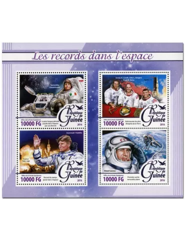 n° 8237 : Timbre GUINÉE Poste