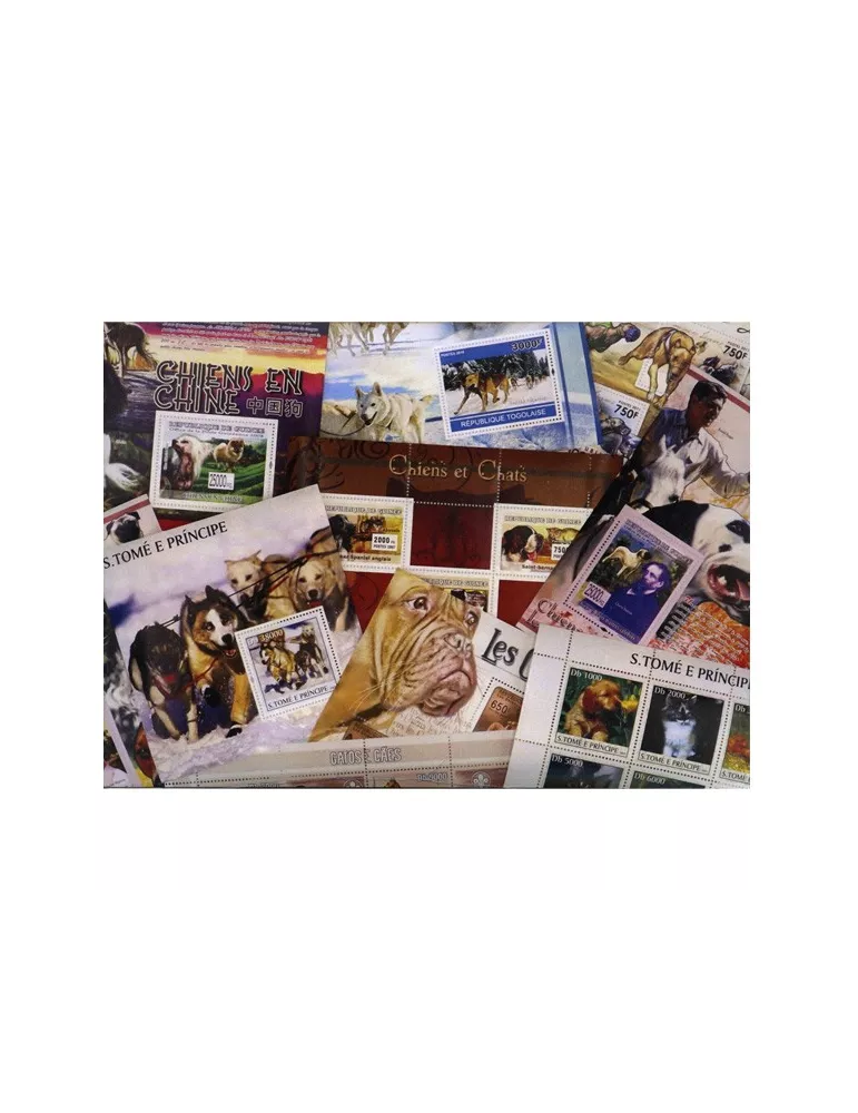 CHIENS : pochette de 40 timbres (Neufs)