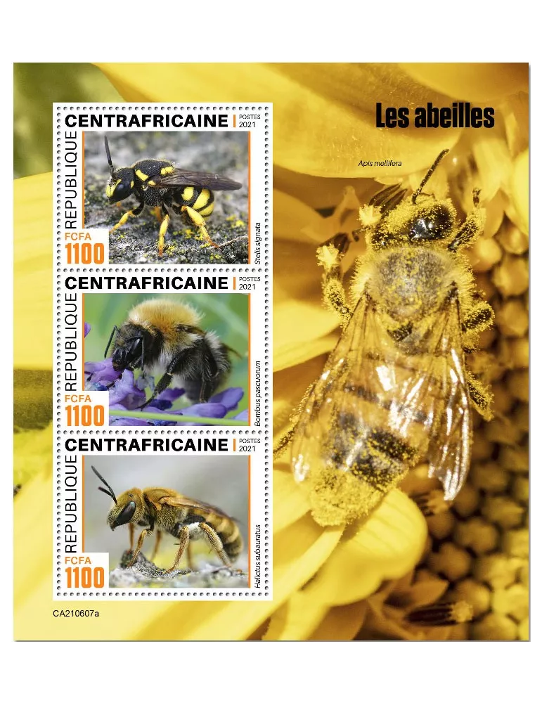 n° 8324/8326 - Timbre CENTRAFRIQUE Poste