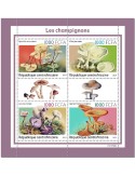 n° 8675/8678 - Timbre CENTRAFRIQUE Poste