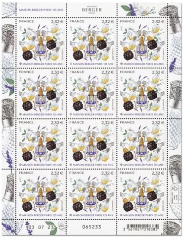 n° F114 - Timbre France Feuillets de France (n° 5709)
