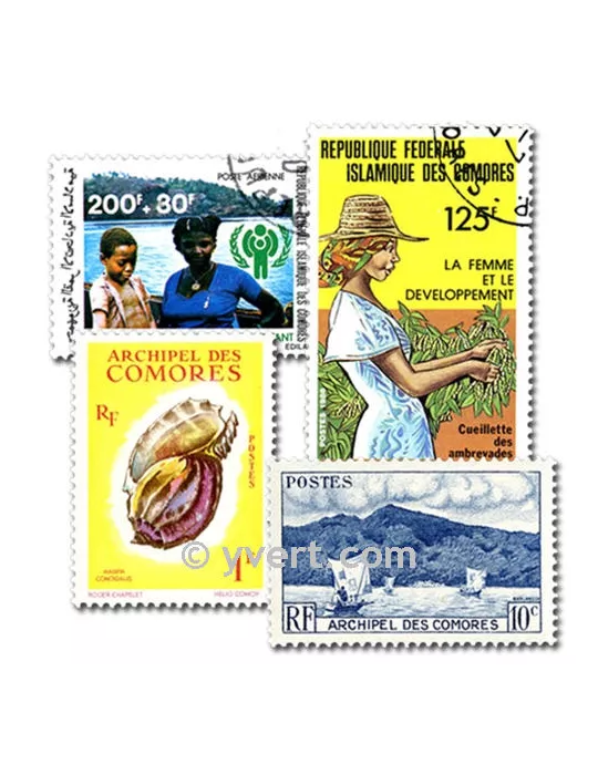 COMORES : pochette de 50 timbres (Oblitérés)
