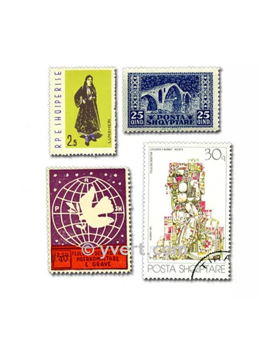 ALBANIE : pochette de 100 timbres (Oblitérés)