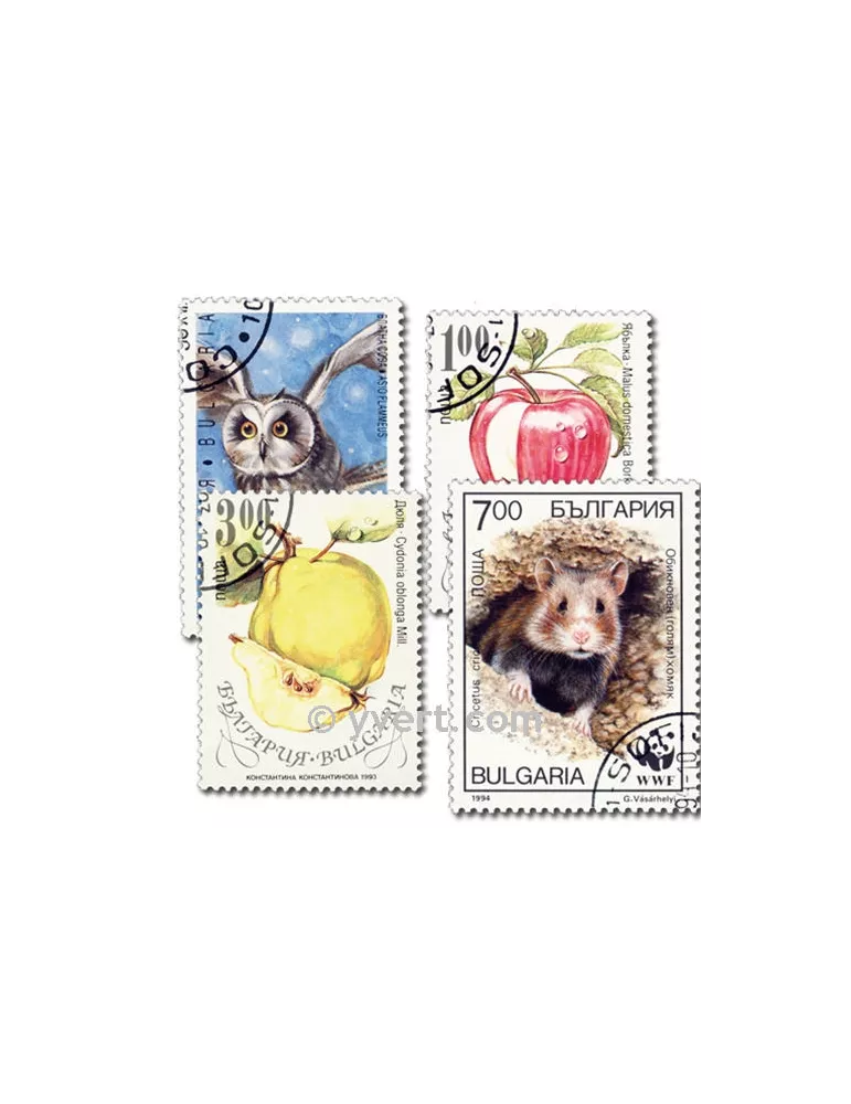 BULGARIE : pochette de 100 timbres (Oblitérés)