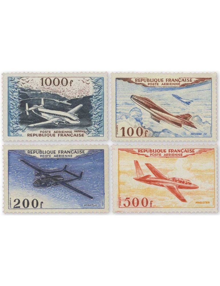 n° 30/33 - Timbre FRANCE Poste Aerienne
