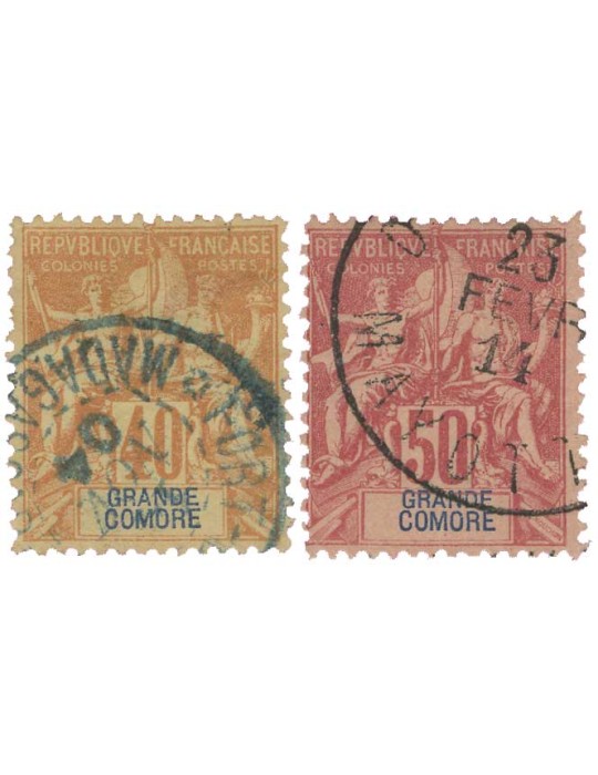 n° 10/11 obl. - Timbre GRANDE COMORES Poste