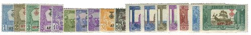 n°79/95* - Timbre TUNISIE Poste n°79/95* - Timbre TUNISIE Poste