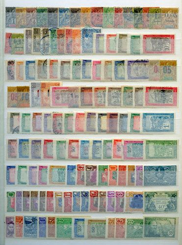 MADAGASCAR : Petite collection 1896/1957 **/*/obl. MADAGASCAR : Petite collection 1896/1957 **/*/obl.